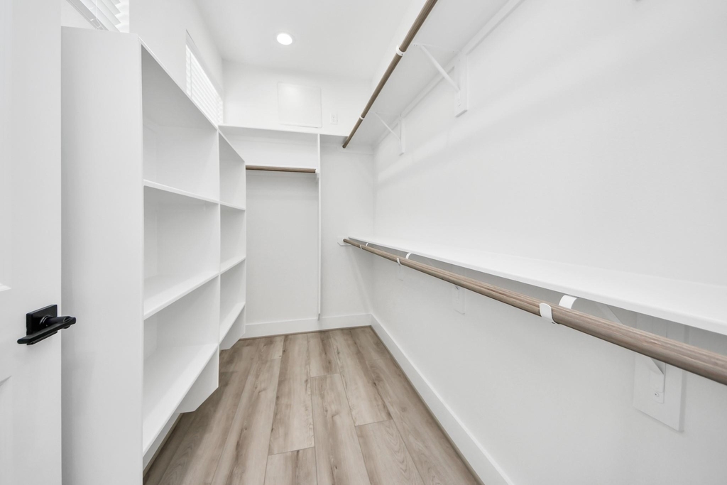 7737 Hammerly Boulevard - Photo 33