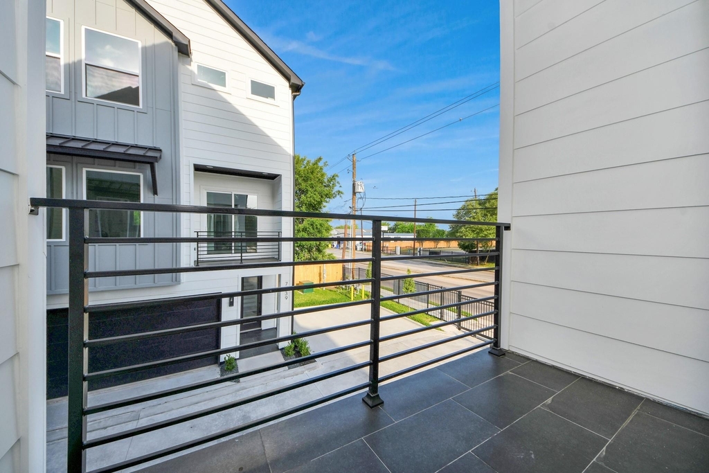 7737 Hammerly Boulevard - Photo 23