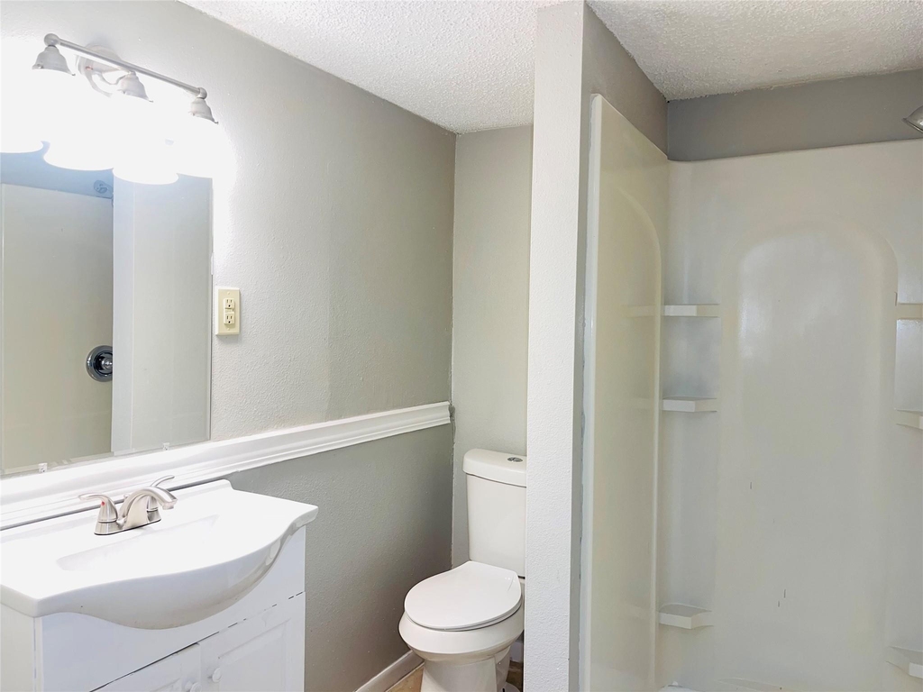 166 Sycamore Street - Photo 18