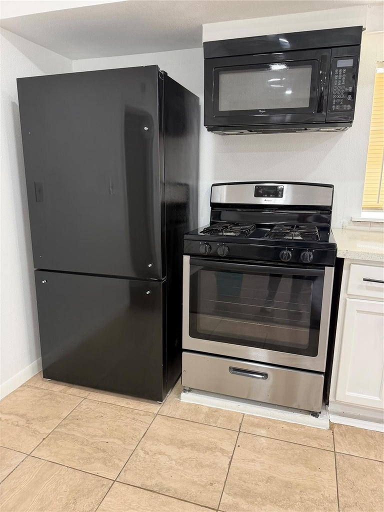 166 Sycamore Street - Photo 29