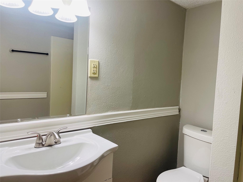 166 Sycamore Street - Photo 25