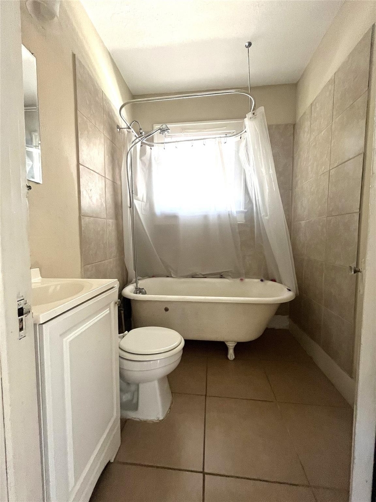 714 N 1st Street - Photo 10