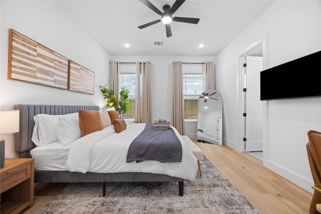 9019 Comal Street - Photo 19