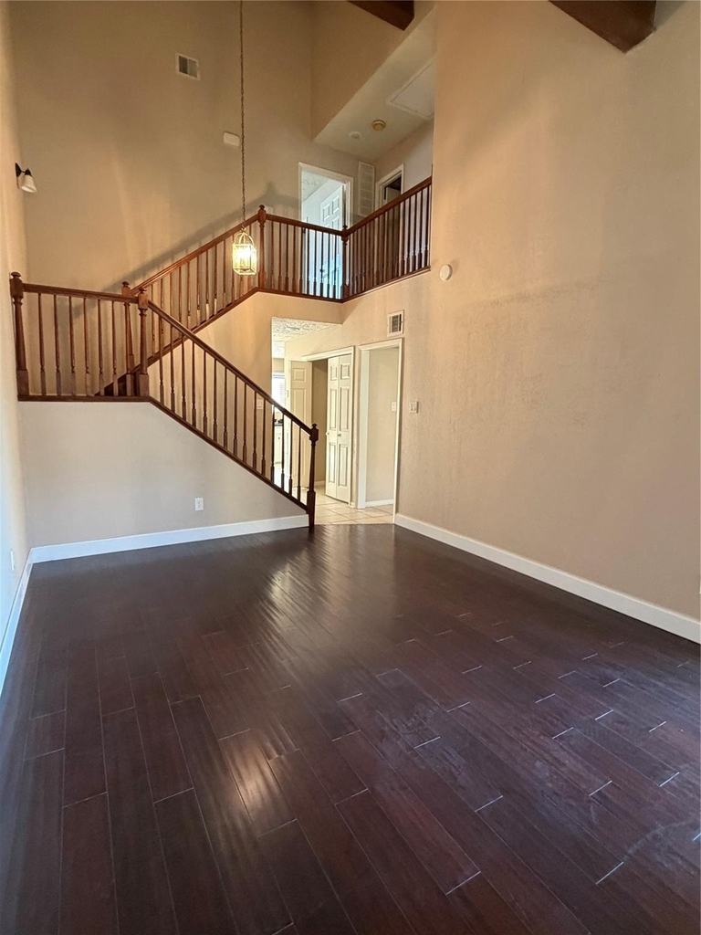 3010 Bee Cave Drive - Photo 2
