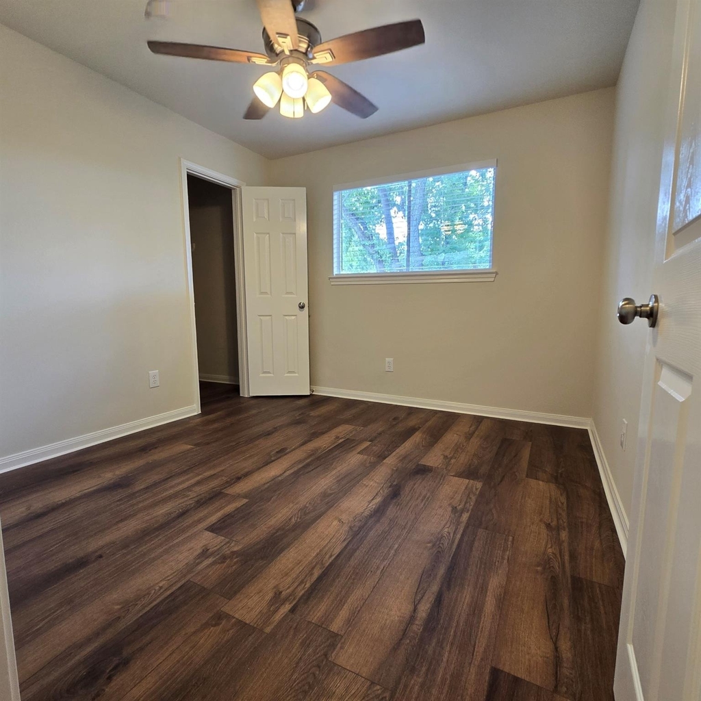 3535 Upfield Drive - Photo 24