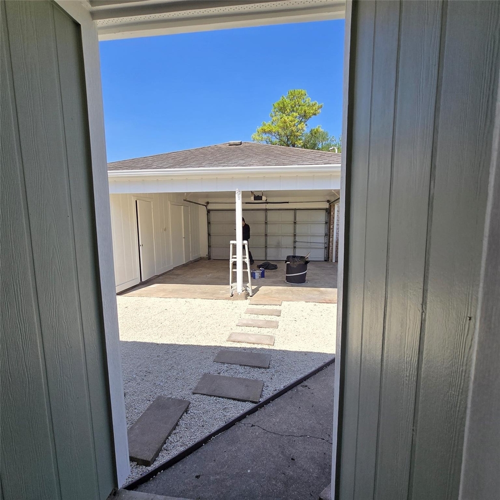 3535 Upfield Drive - Photo 4