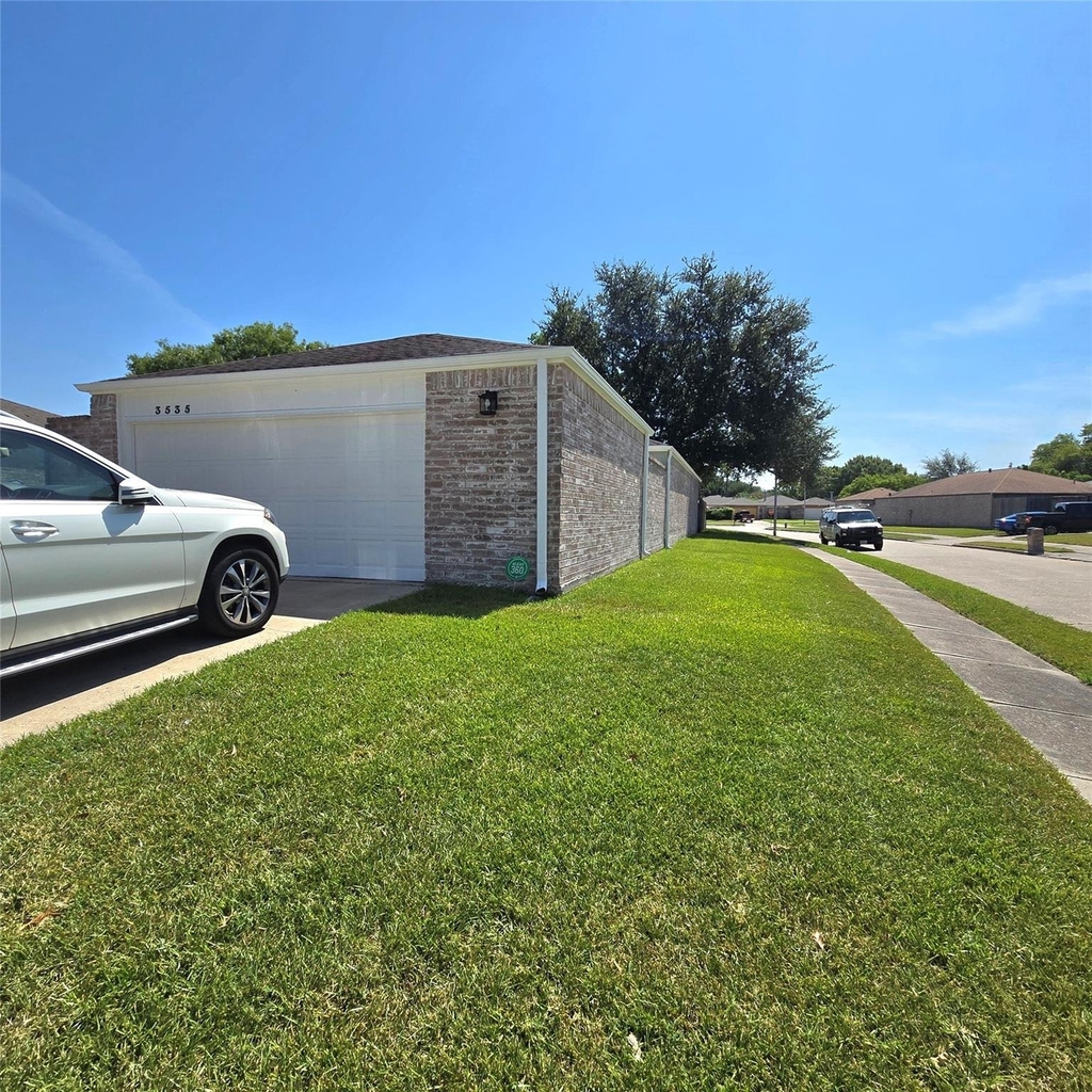 3535 Upfield Drive - Photo 14