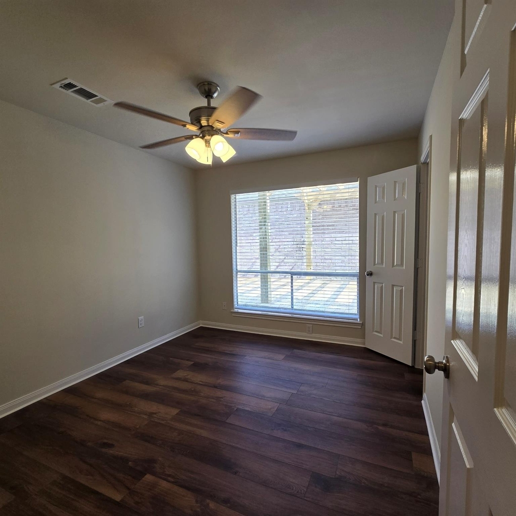 3535 Upfield Drive - Photo 28