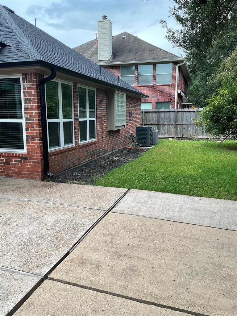 12110 Shadowpoint Drive - Photo 39