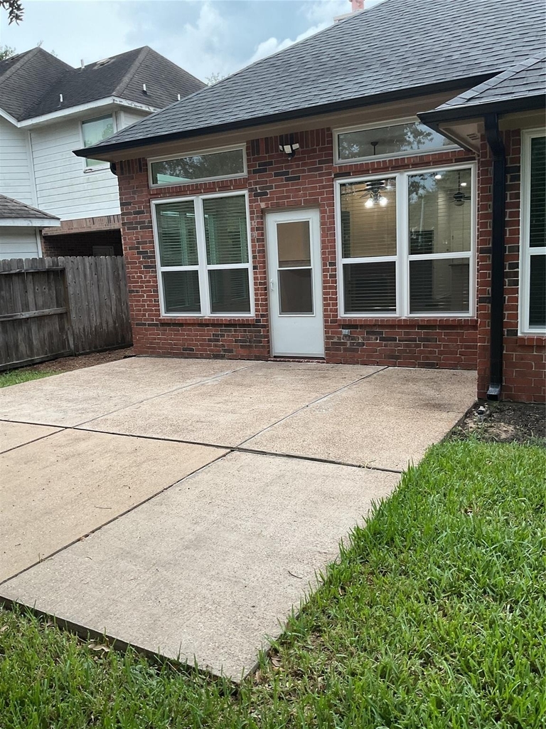12110 Shadowpoint Drive - Photo 41