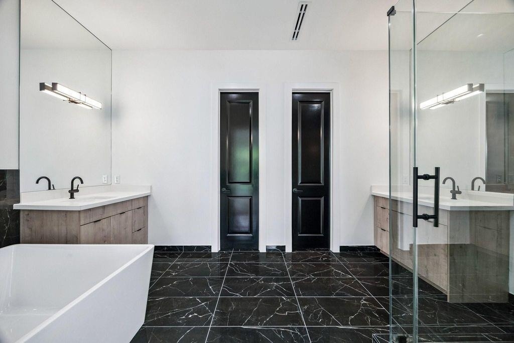 4710 Sharon Street - Photo 14