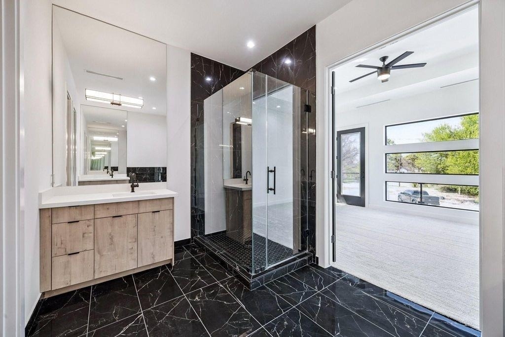 4710 Sharon Street - Photo 13