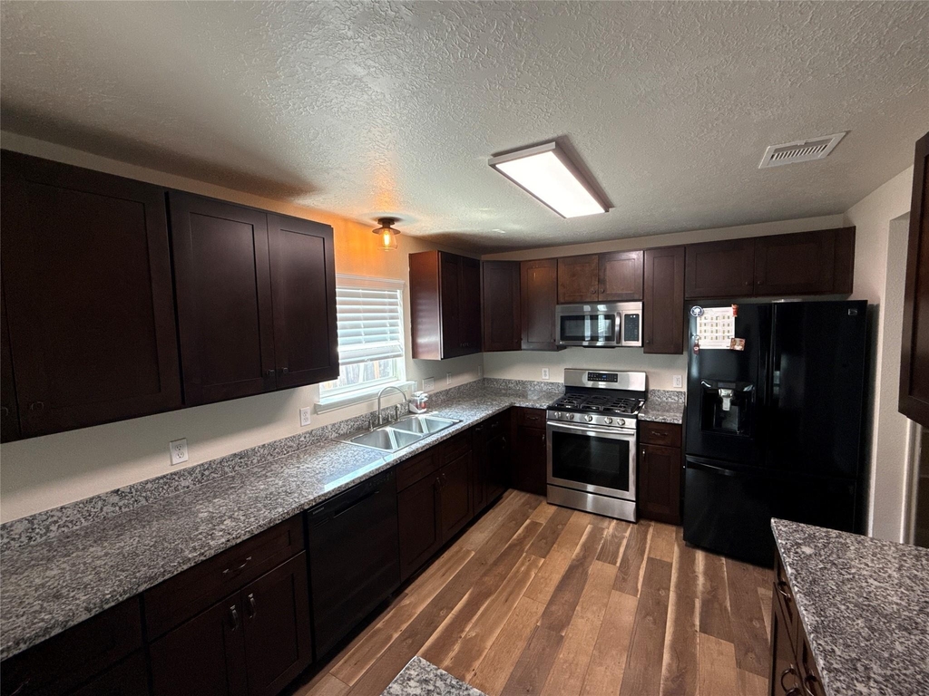 3115 Ribbon Creek Way - Photo 6