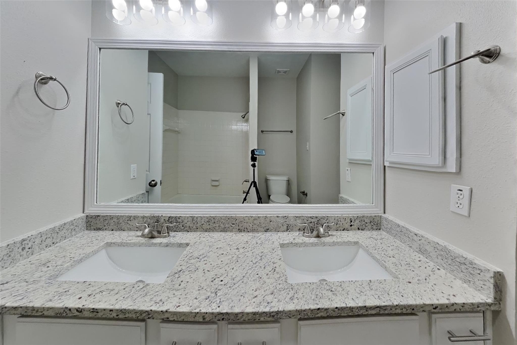 11414 Oak Lake Glen Circle - Photo 16