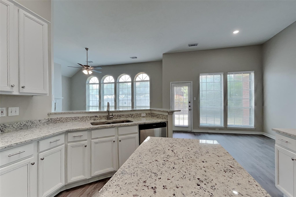 11414 Oak Lake Glen Circle - Photo 5