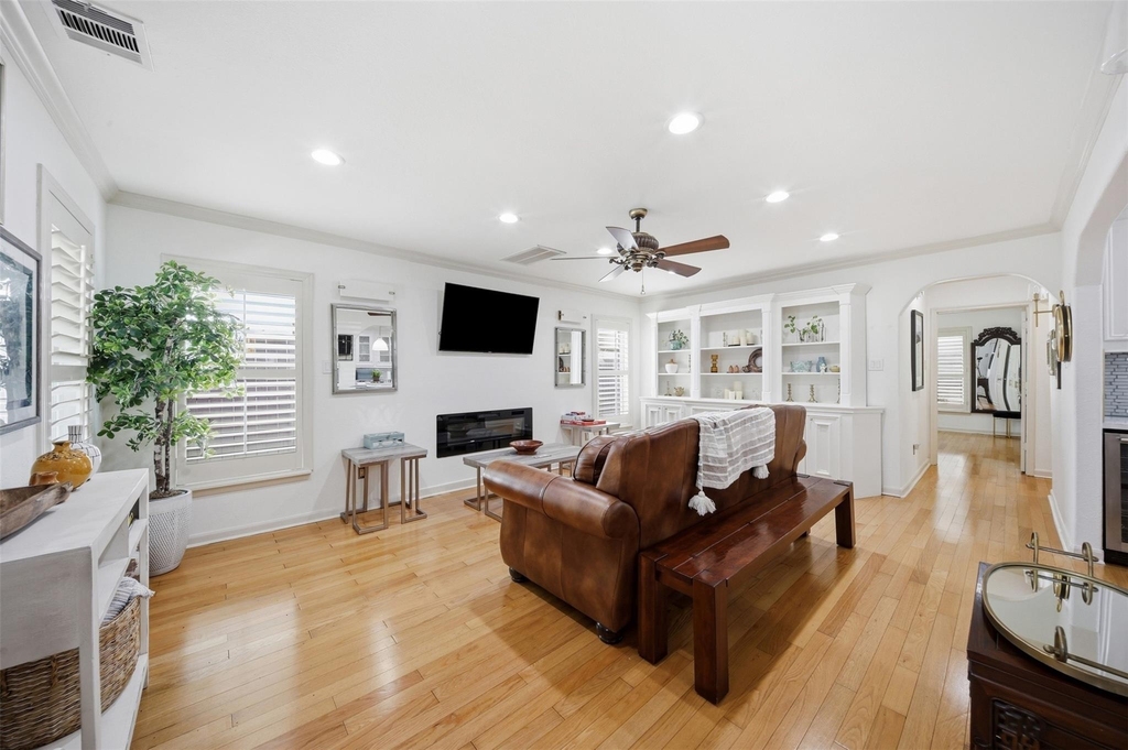 1951 Lexington Street - Photo 7