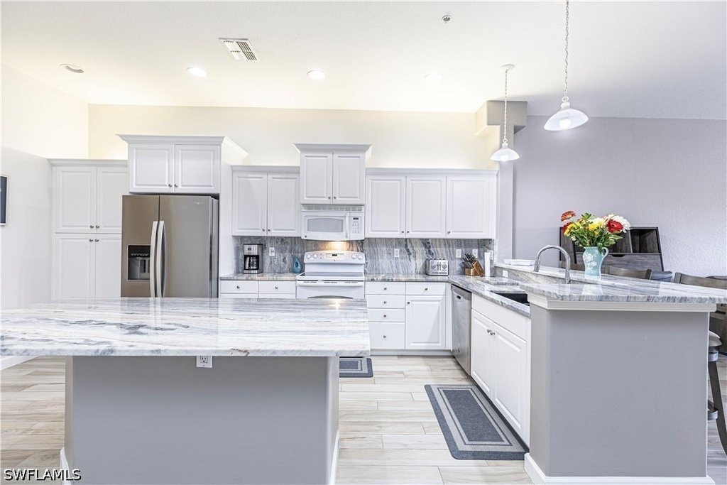 8641 Piazza Del Lago Circle - Photo 8