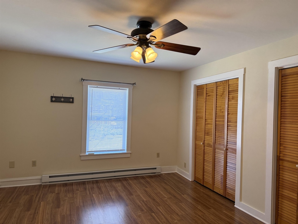 243 S Main - Photo 18