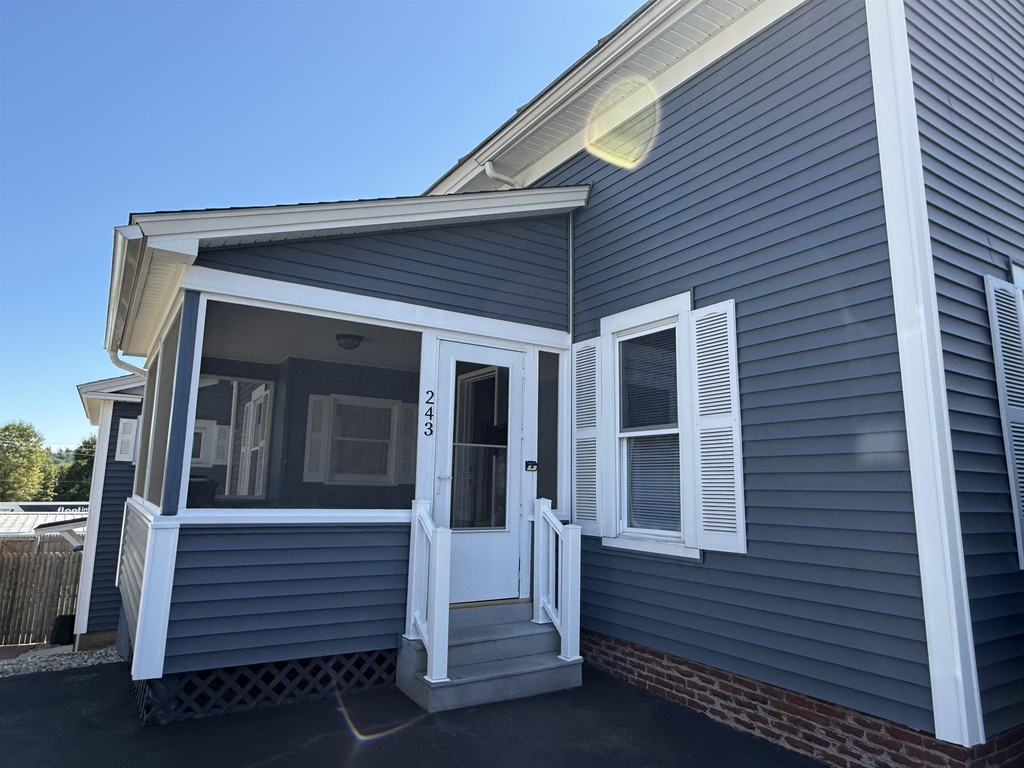 243 S Main - Photo 1