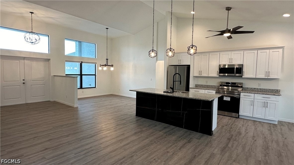 3548 Ceitus Parkway - Photo 9
