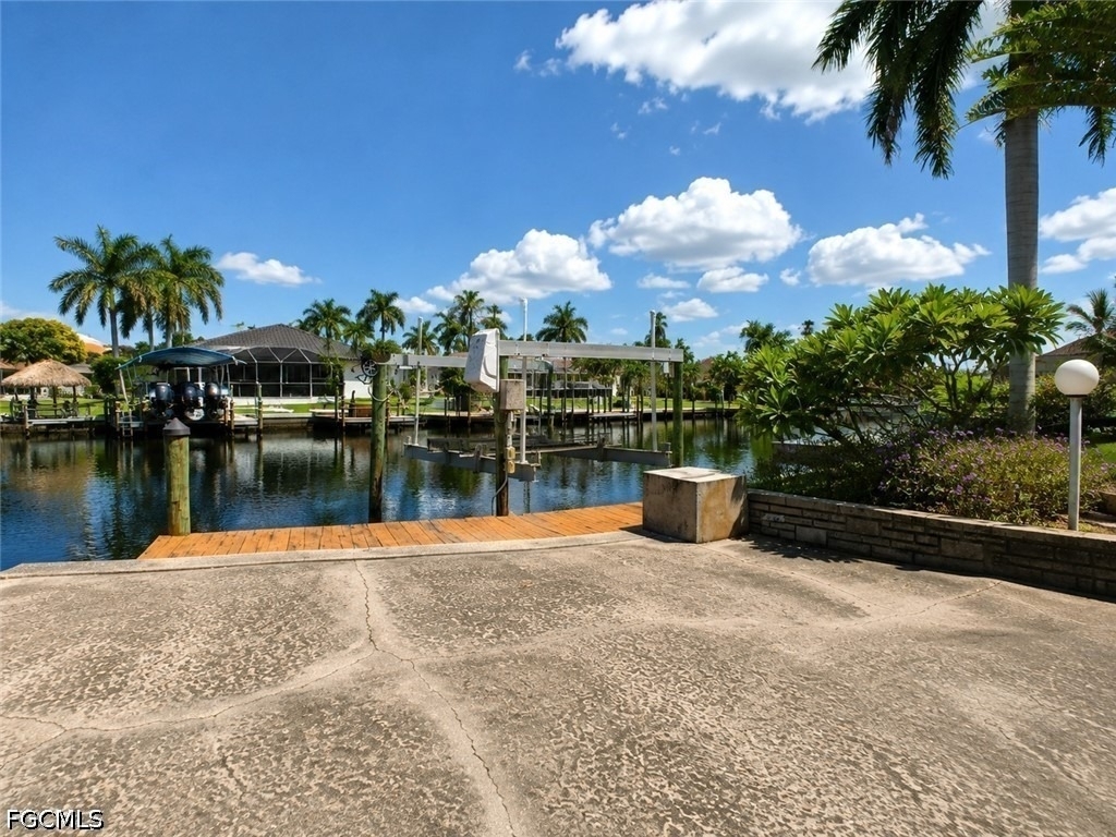 1709 Se 44th Street - Photo 28