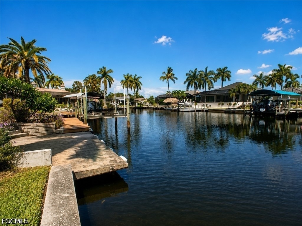 1709 Se 44th Street - Photo 29