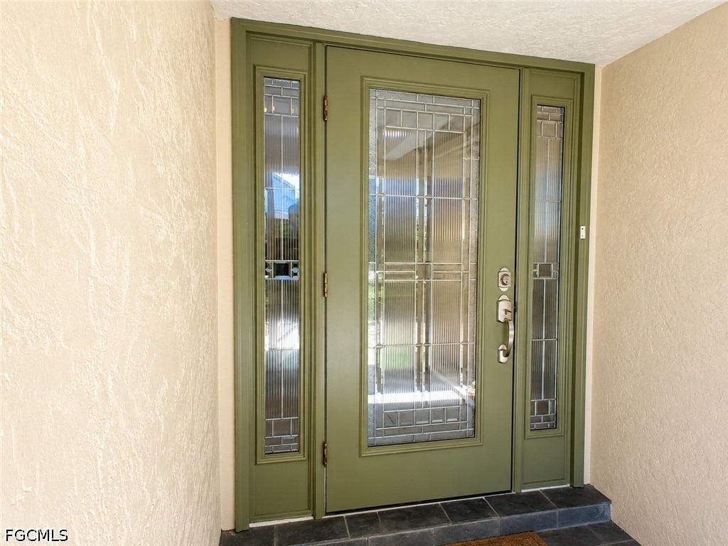 1709 Se 44th Street - Photo 3