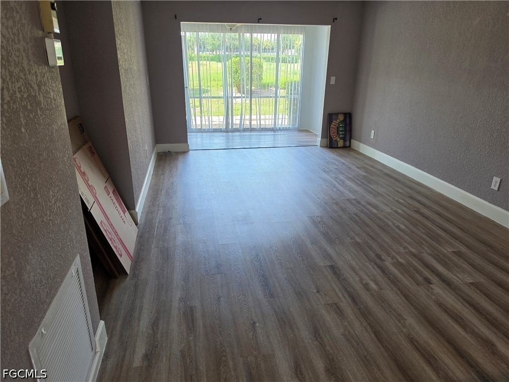 16251 Dublin Circle - Photo 5