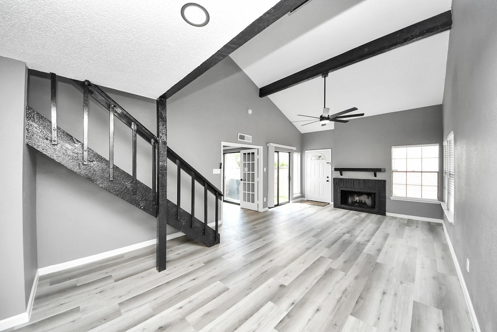 6281 Ludington Drive - Photo 27