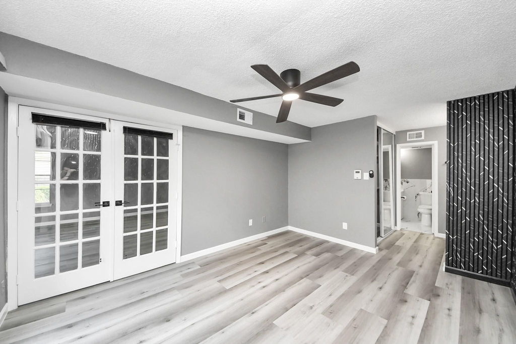 6281 Ludington Drive - Photo 33