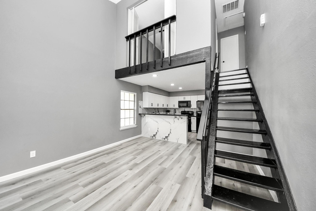 6281 Ludington Drive - Photo 25