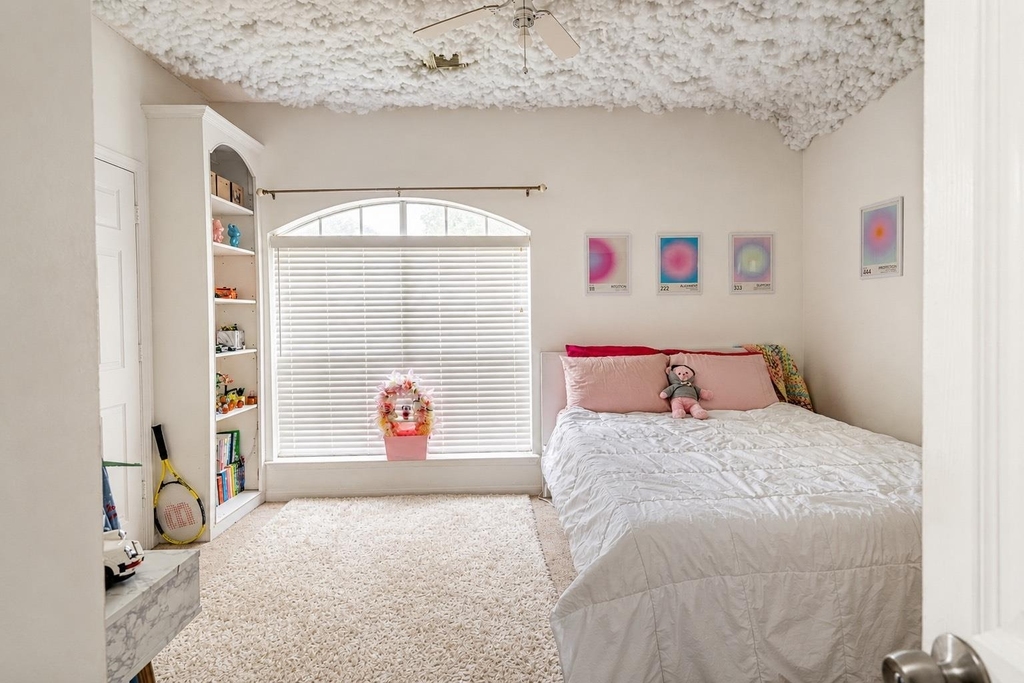 210 Windrift Court - Photo 39
