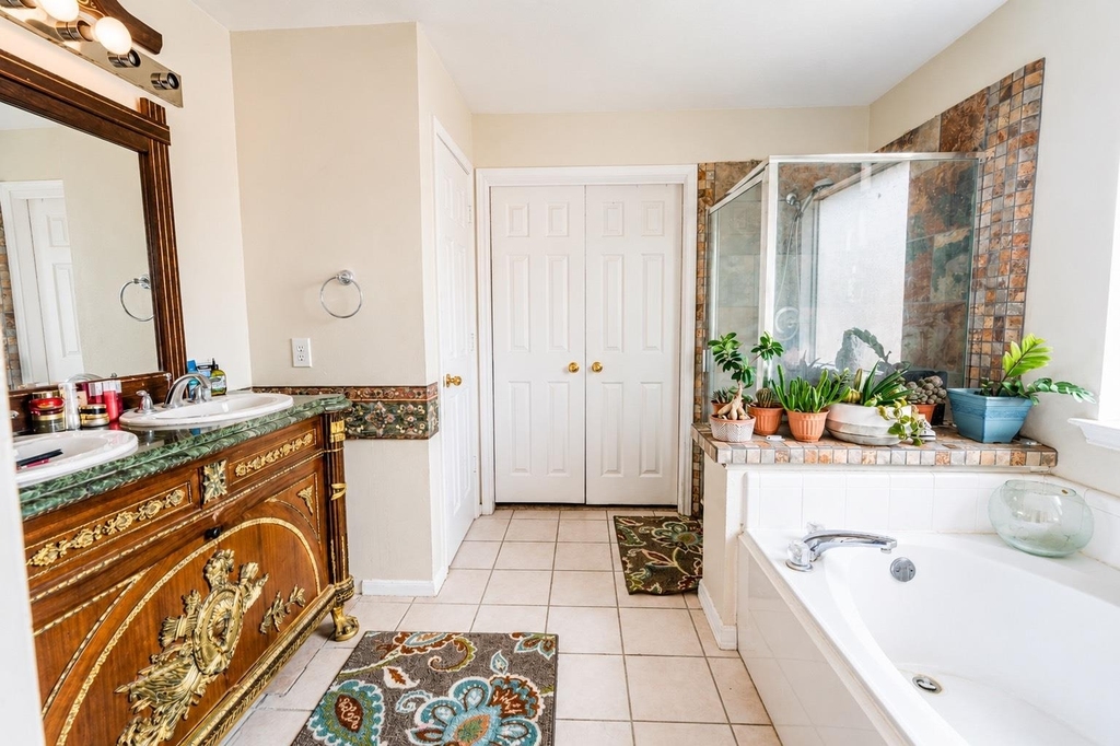 210 Windrift Court - Photo 30
