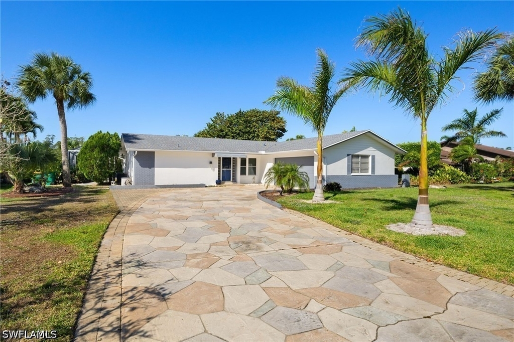248 Bay Meadows Drive - Photo 0