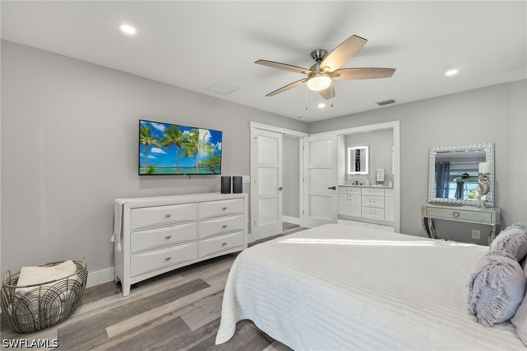 248 Bay Meadows Drive - Photo 14