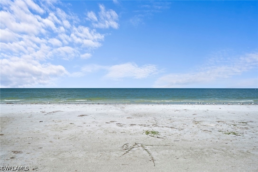 6400 Estero Boulevard - Photo 23