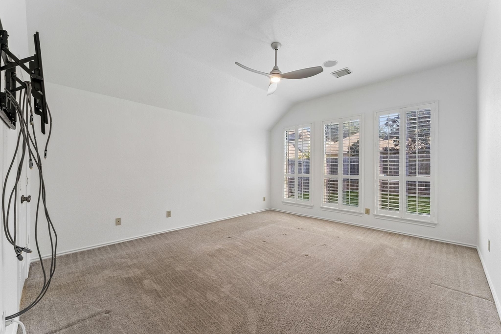 28510 Rustic Pines Court - Photo 11