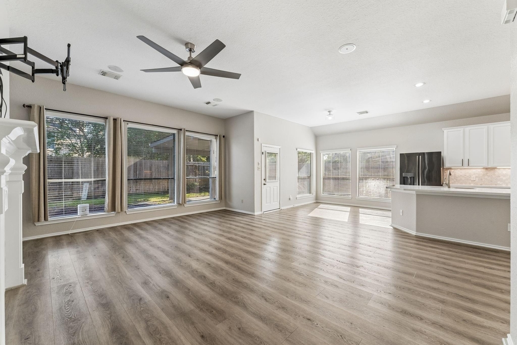 28510 Rustic Pines Court - Photo 16