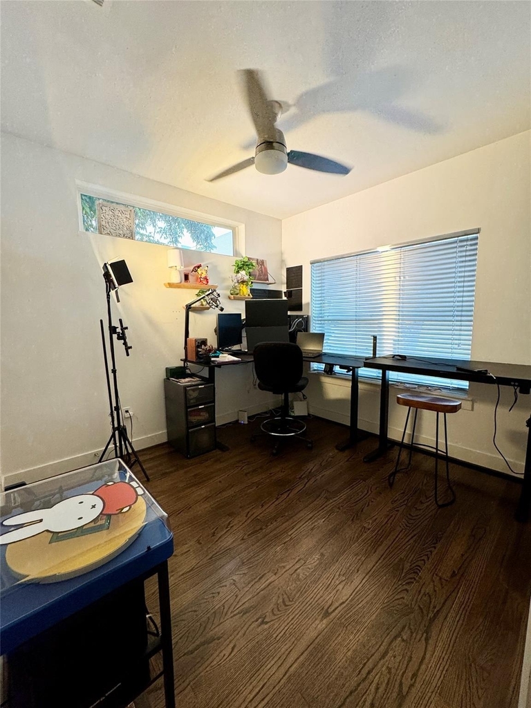612 E 29th Street - Photo 12