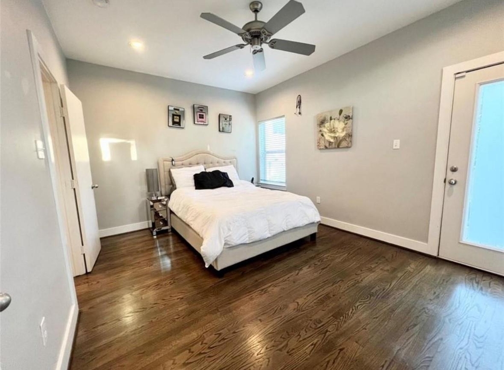 612 E 29th Street - Photo 9