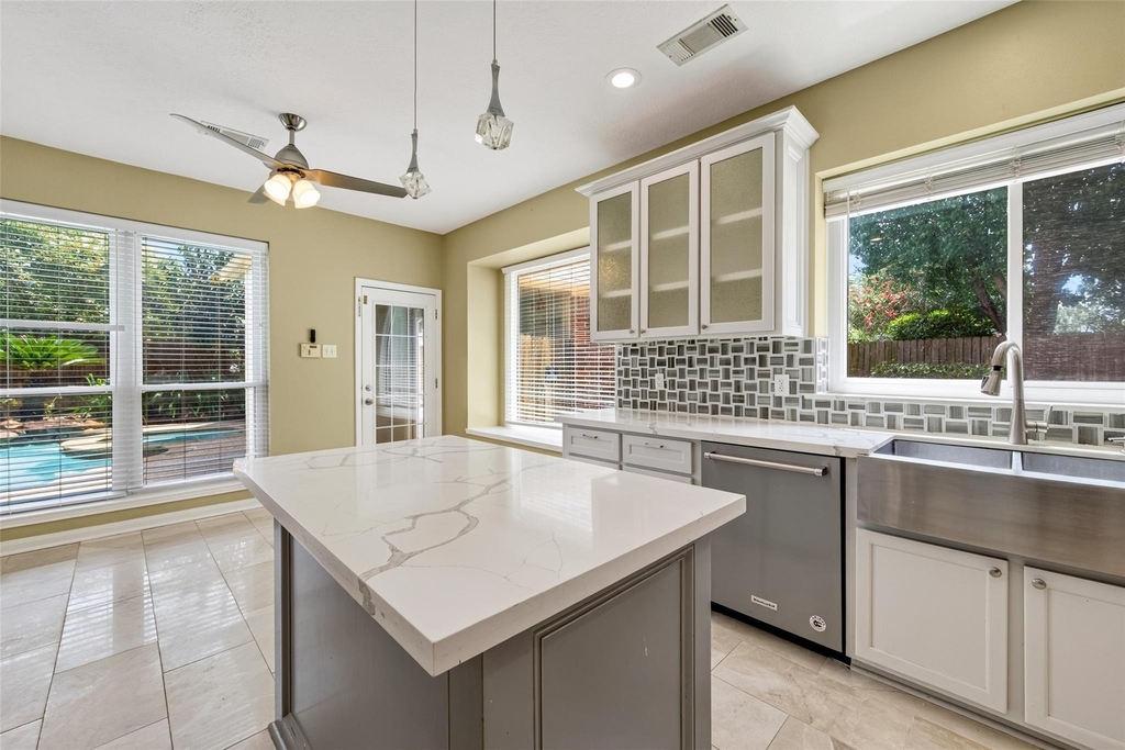 2706 Blue Wind Court - Photo 21