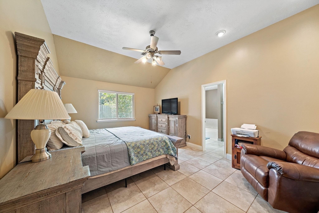 18223 Lundar Lane - Photo 5