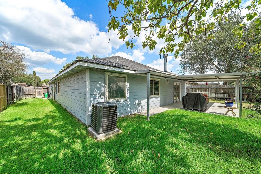 18223 Lundar Lane - Photo 10