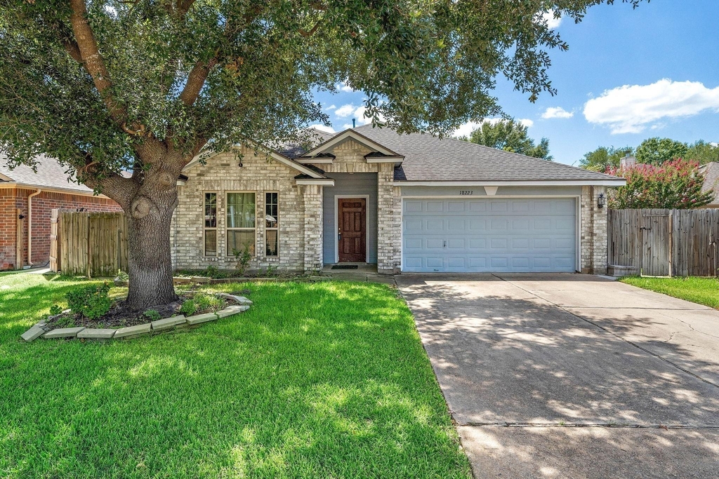 18223 Lundar Lane - Photo 0