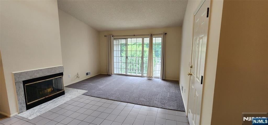 1265 Mulberry - Photo 3