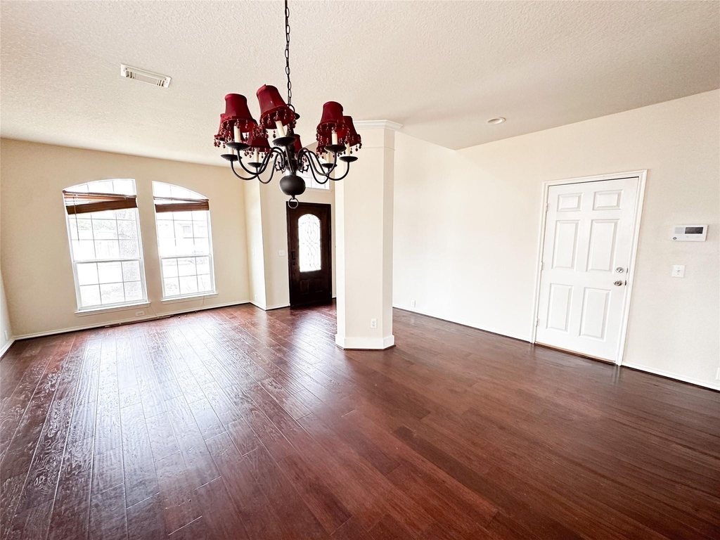 3054 Orchard Vale Drive - Photo 3