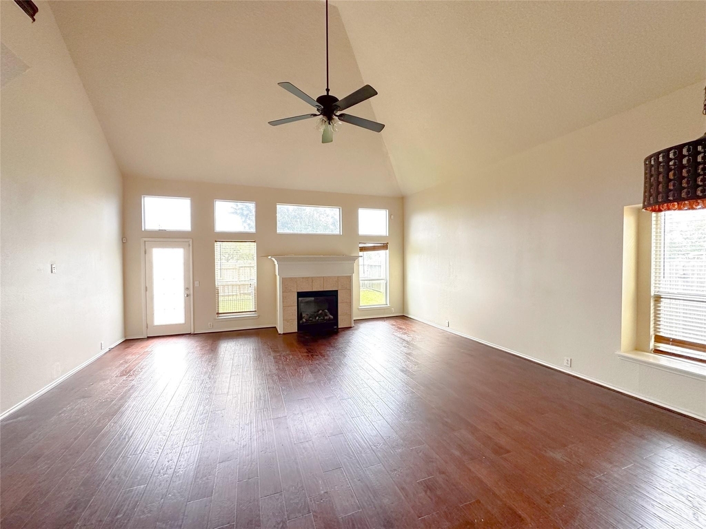 3054 Orchard Vale Drive - Photo 6
