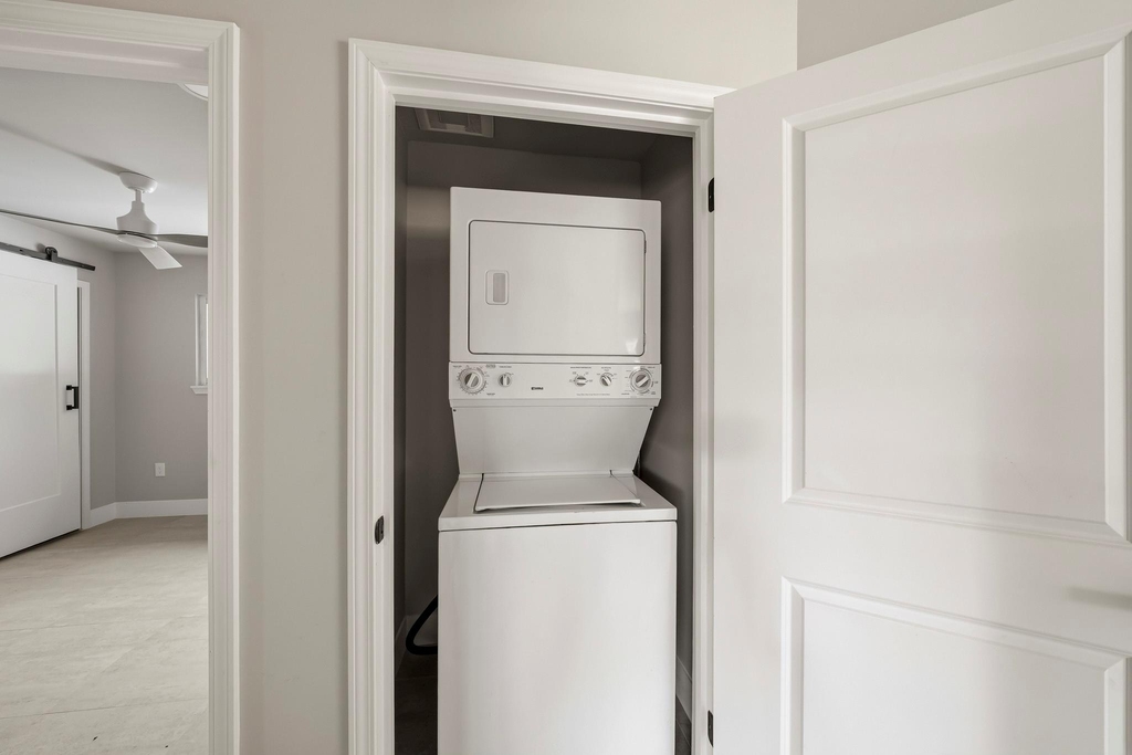 5927 Easter Street - Photo 8