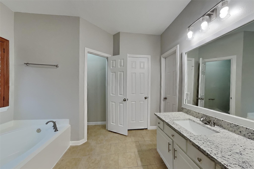 20743 Oakhurst Park Drive - Photo 9