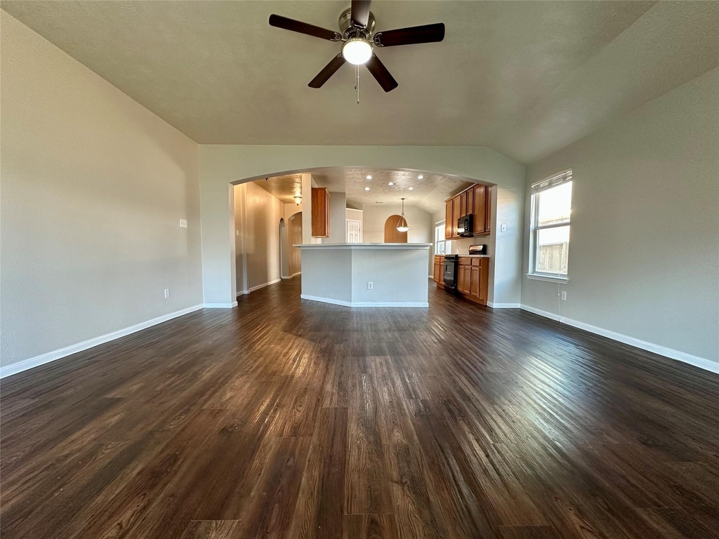 19011 Spring Meadows Lane - Photo 3